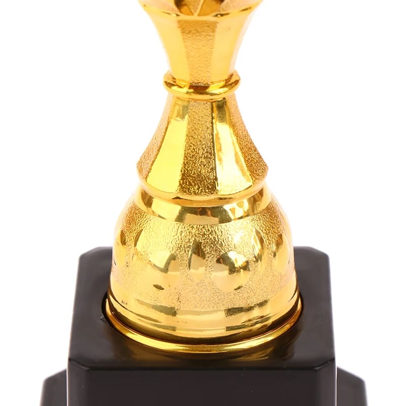 Trofeo 24 Cm Alto Dorado